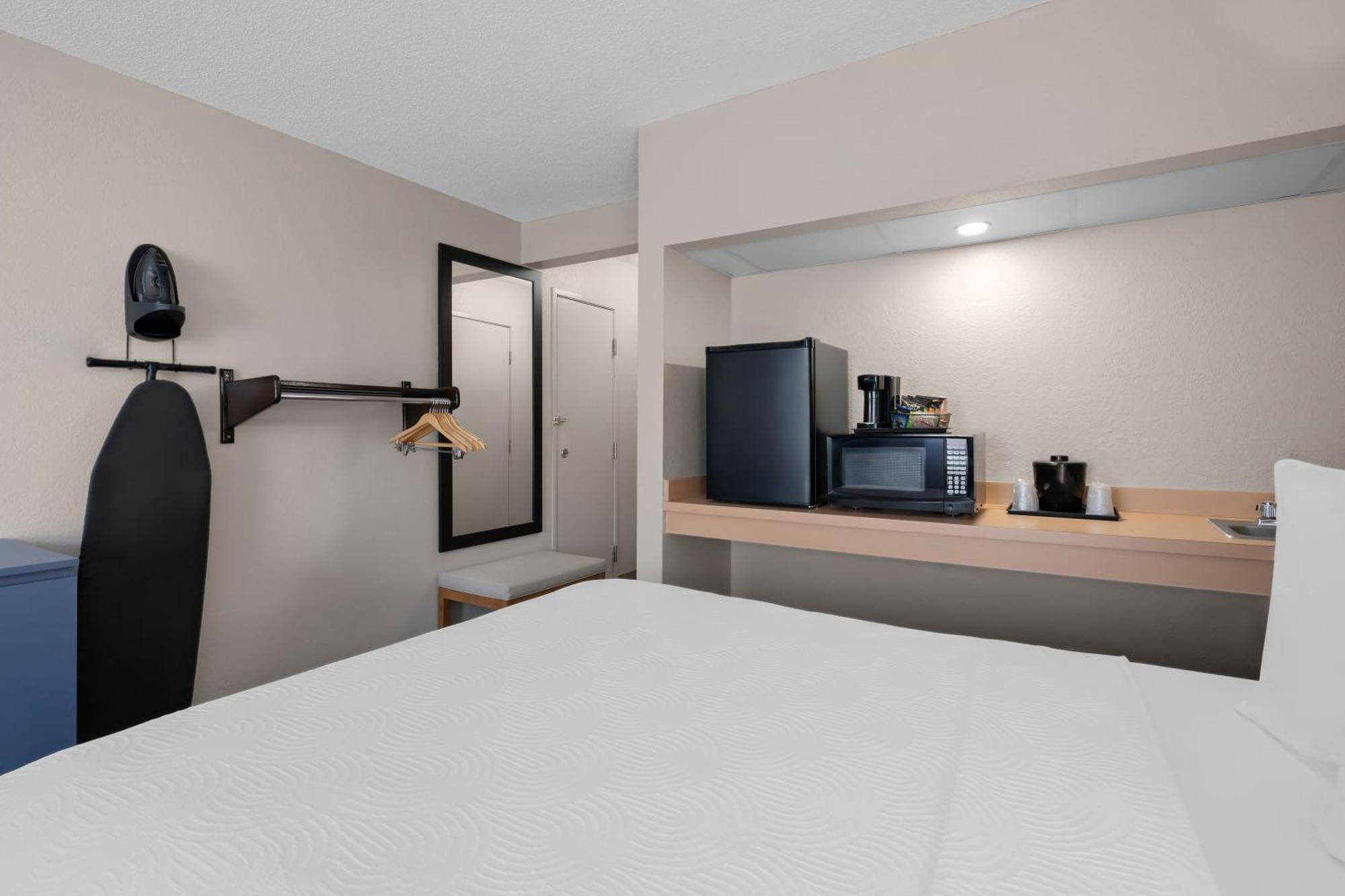 Country Inn & Suites By Radisson, Coon Rapids, Mn Extérieur photo